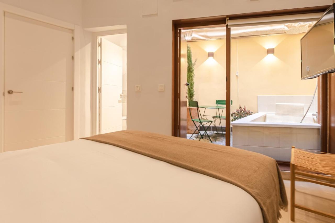 Apartmán Angeles 6- Giralda Luxury By Valcambre Sevilla Exteriér fotografie